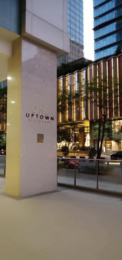 One Uptown Opposite Of Grandhyatt Hotel Manila Taguig City Exterior photo